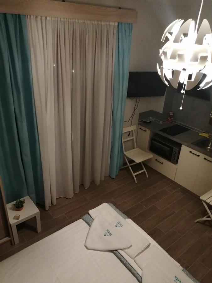 Perla Studios Paralia Dionisiou Extérieur photo