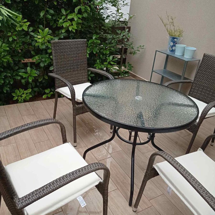Perla Studios Paralia Dionisiou Extérieur photo